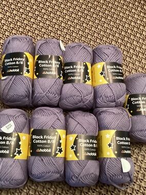 Hobbii Cotton yarn lot of 10 full skeins